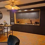 בית הארחה Au Moulin Saint Nicol - 4*