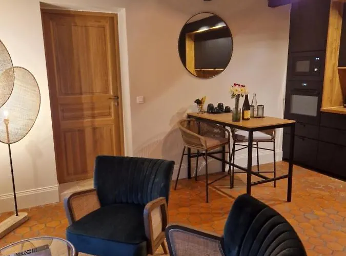 Au Moulin Saint Nicol - Πανσιόν